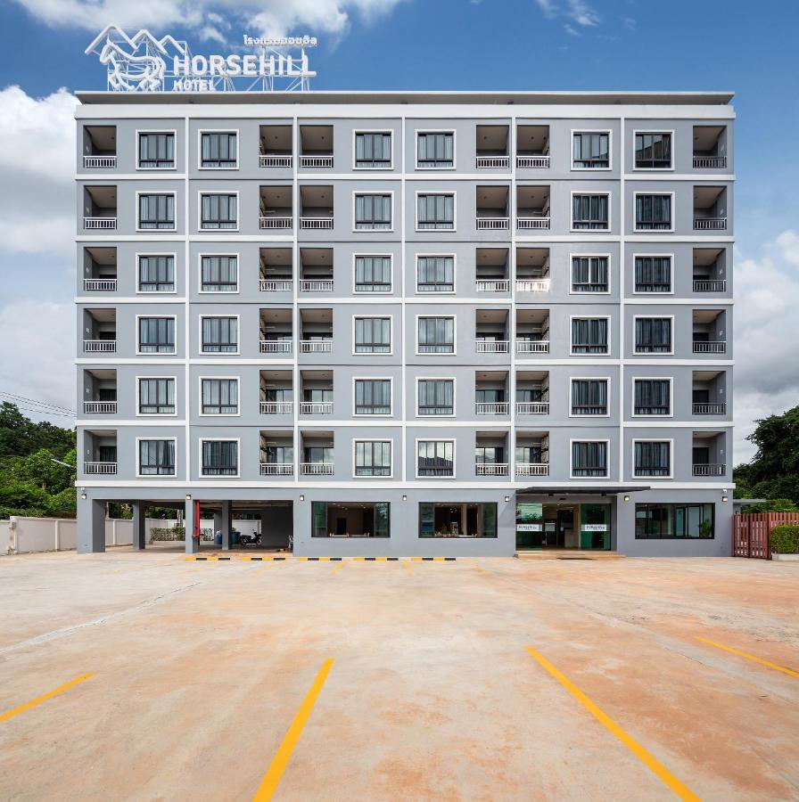 Horsehill Hotel Sriracha Si Racha Exteriér fotografie